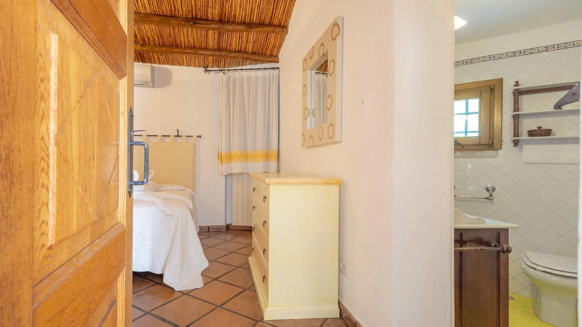 Villa Roccia Porto Rotondo 0*,  Italy